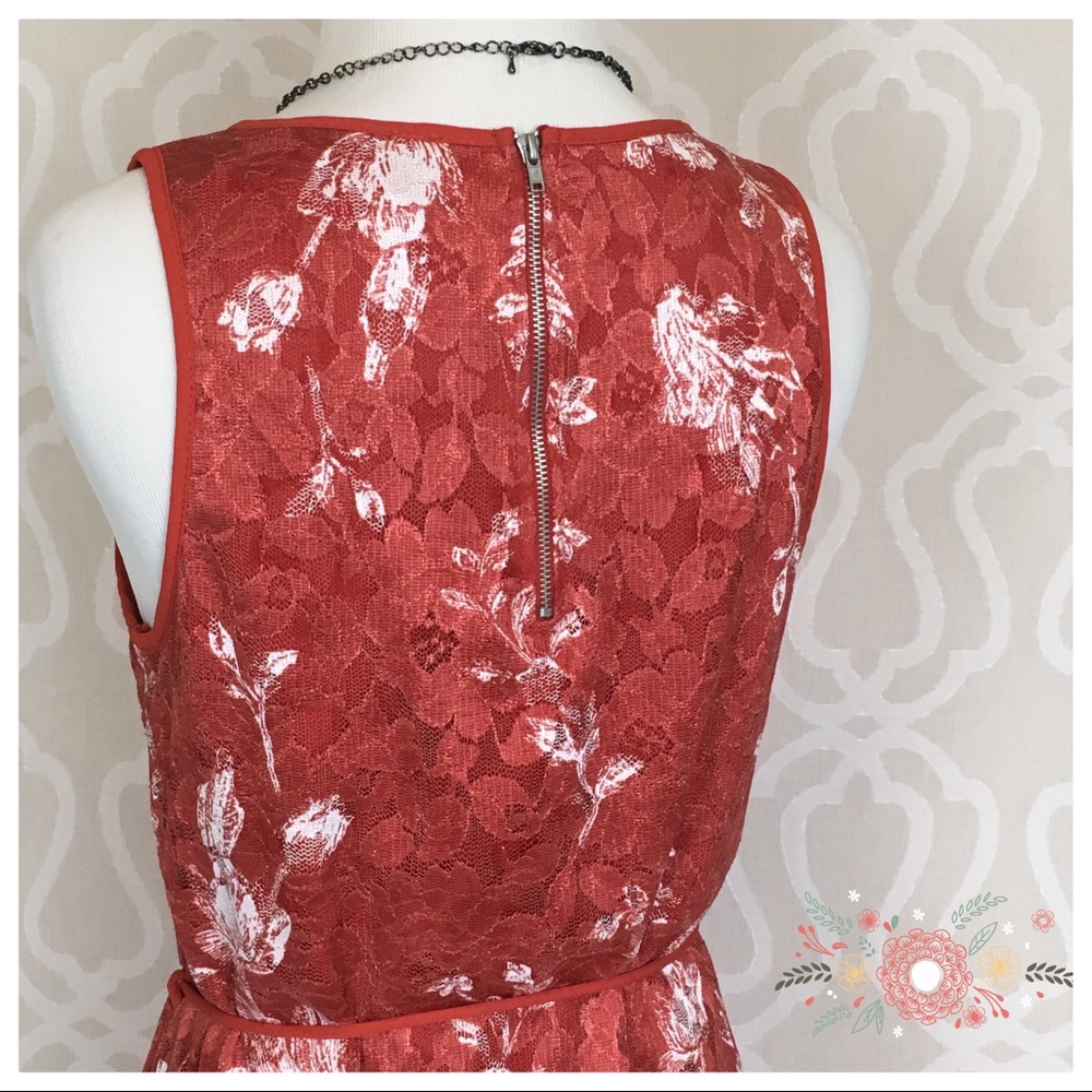 *LAST ONE* Autumn Rust Floral Lace Dress - Picture 6 of 7